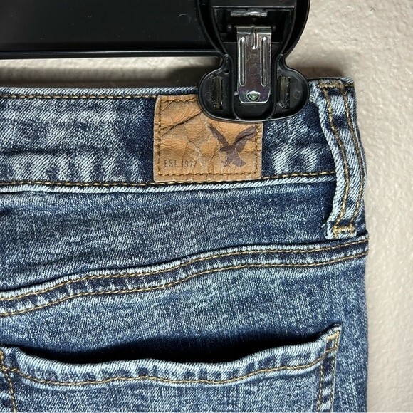 American Eagle Hi-Rise crop jegging acid wash ankle zip jeans womens size XS 2 - Picture 5 of 6